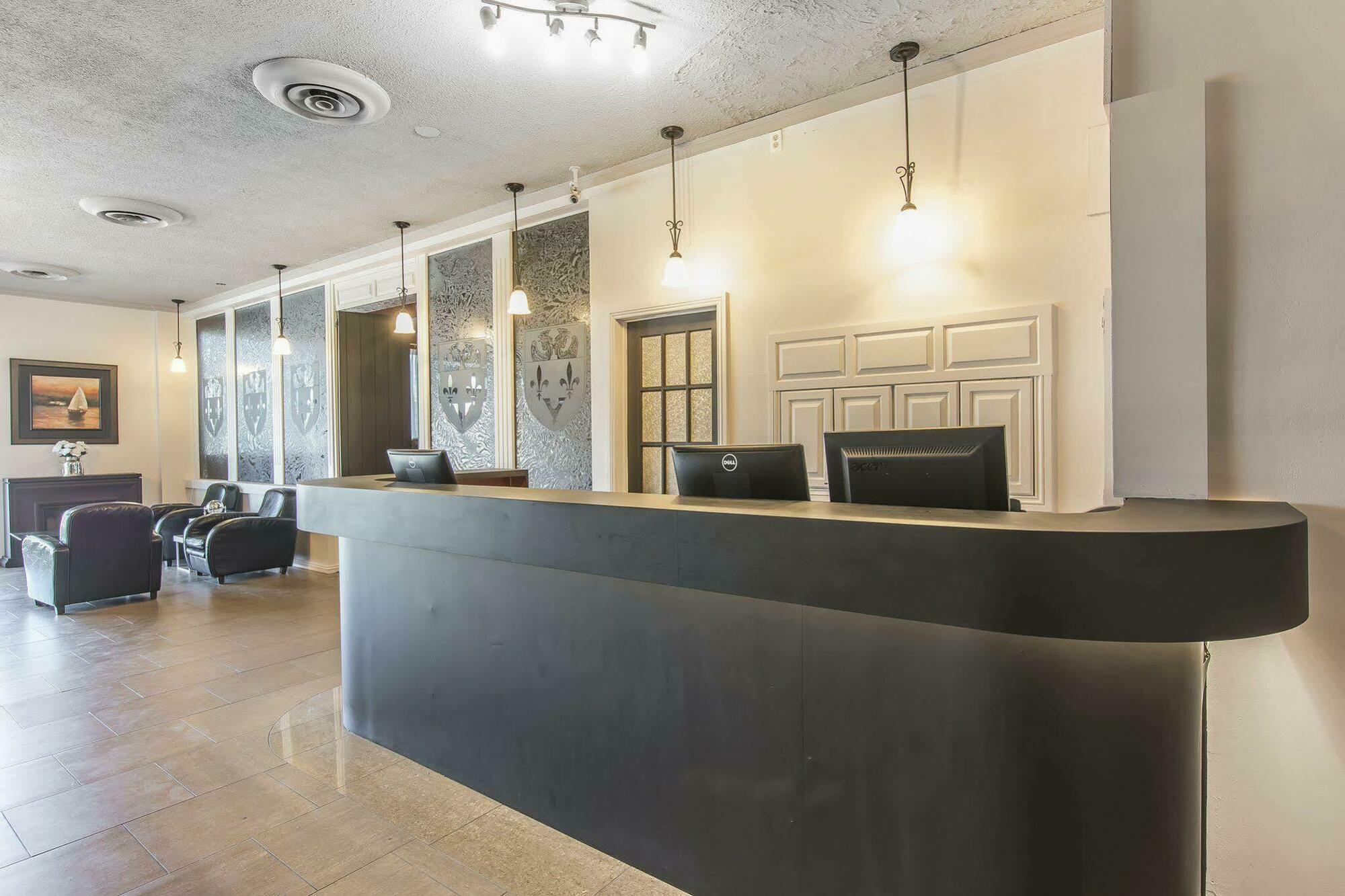 Hotel Le Principal Granby Kültér fotó